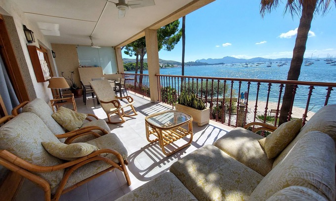 Puerto de Pollensa Apartment | Three Bedroom Apartment on the Pine Walk With Superb Views. Wifi and Air Con