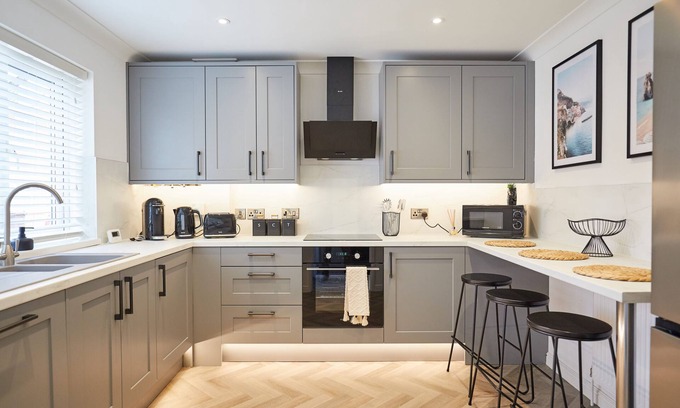 Norwich House | Three Bedroom Comfort Suburban Norwich Retreat