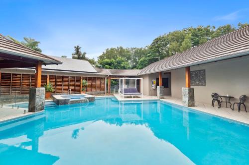 Clifton Beach House | Three Corners Of Paradise