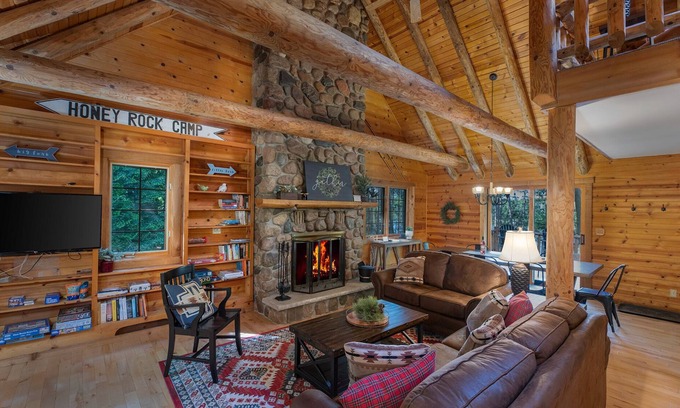 Three Lakes House | Three Lakes Chain! Lakefront Cabin with Private Dock/Gameroom/Firepit/Kayak/SUP