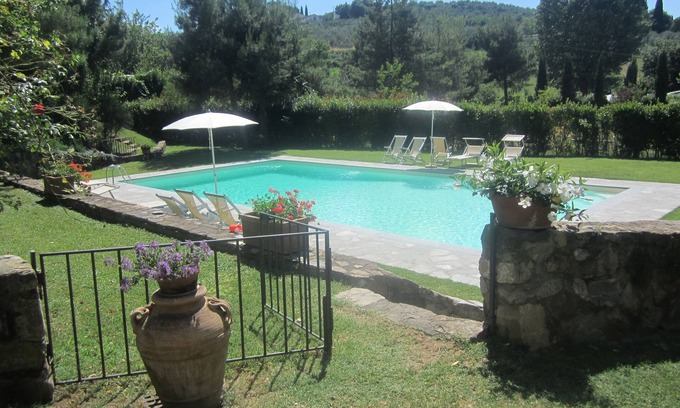 Scandicci Other | Three-room apartment, 80 square meters, 5/7 persons with swimming pool, 8 km from the center of Florence