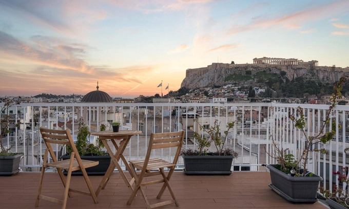 Athens City Centre Villa | Thrilling Athens Apartment | 4 Bedrooms | Apartment Fal | Unique Penthouse |.