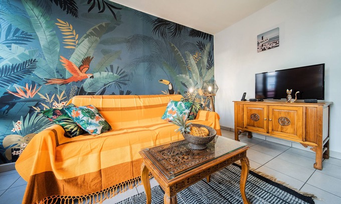 Saint-Pierre Apartment | ♡ Ti case a moin ♡ Cosy and quiet appartment by the sea - Clim, Wifi, Parking