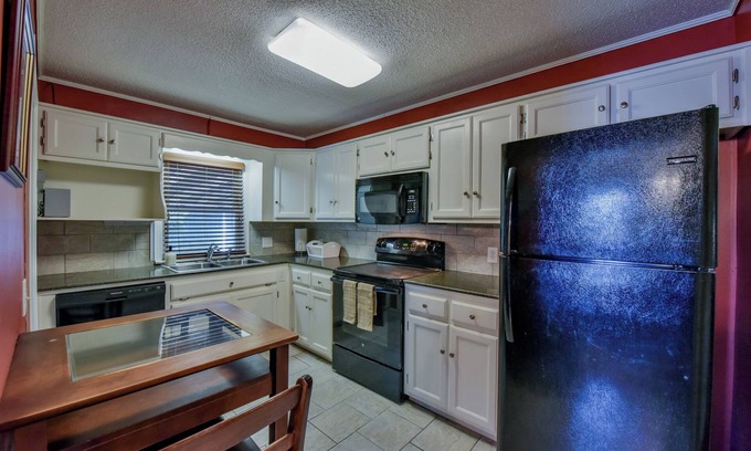 Northport House | Tide on 19th- 2.8 miles from BDS!