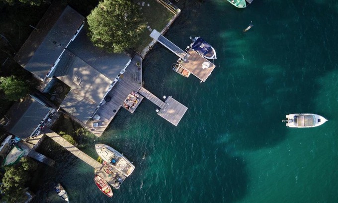 McCarrs Creek House | Tides Reach Boathouse water-access-only