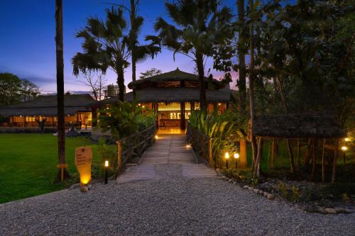 Bharatpur Resort | Tigerland Safari - A Lemon Tree Resort, Chitwan, Nepal