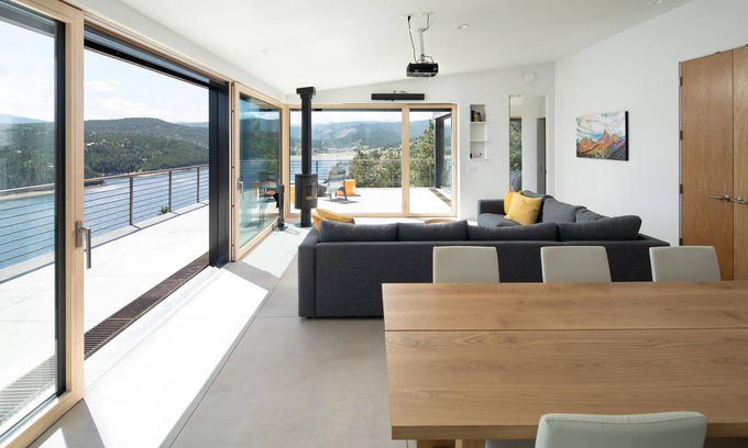 Nederland House | Timberline Haus - Deck, Hot Tub, Fire Pit & VIEWS!