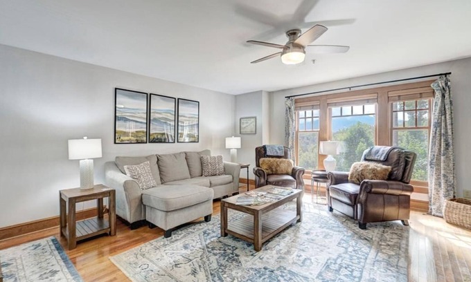 Foscoe Condo | Timbers O-2- Luxury in Gated Resort of Echota, Pools, Hot Tub, Mountain View, Two Master Suits,.
