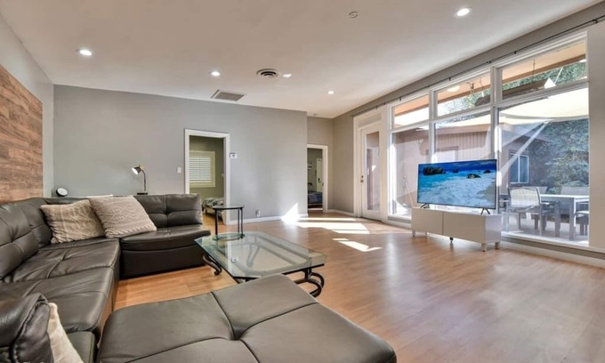 Santa Ana Apartment | Timeless Elegance: Downtown Charms