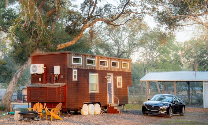 Fort Walton Beach - Destin House | Tiny Home w Great Bay Views Pets Near Eglin Beach