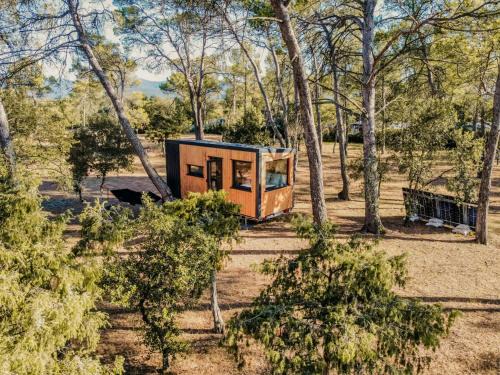 Le Luc House | Tiny-House en Nature - Salle de bain italienne - Lit king Grand confort