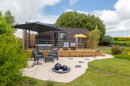 Loctudy Apartment | Tiny house spa terrasse 15min plage