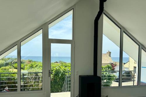 Plozevet Apartment | Tipoz'immo-Brise Marine 1-sea view-spot surf-cosy