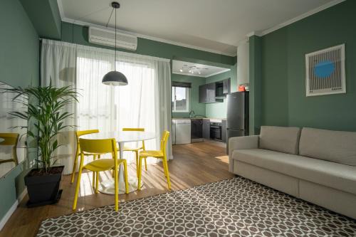Ponta Delgada Apartment | TOI ET MOI DOWNTOWN-Guests speek for us!