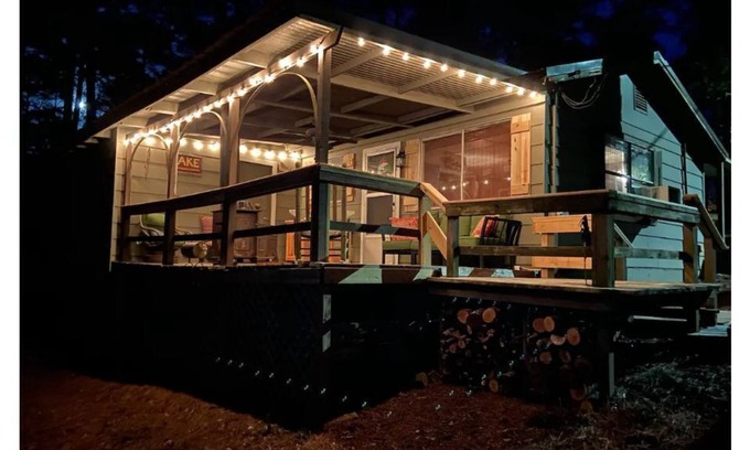 Negreet Cottage | Toledo Bend Cozy Cottage 1 on the water 62 Macy st