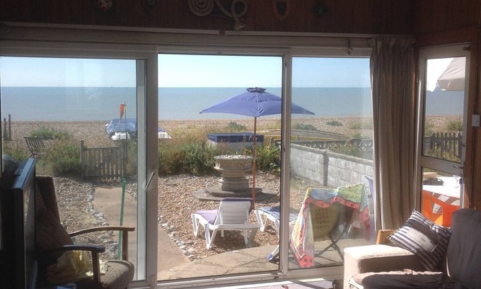 Pevensey House | Tombreck 3 bed bungalow on private beach with direct access to sea
