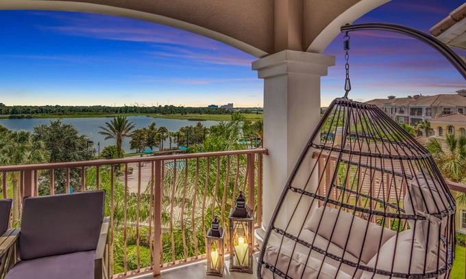 Florida Central Atlantic Coast Condo | Top floor condo w/view of lake, pool and fireworks! - Next to conv. center