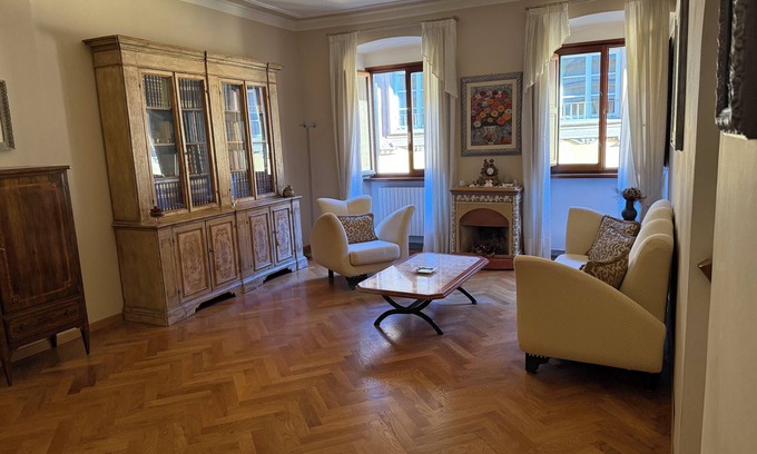 Prato Apartment | Top floor in historic building in downtown Prato, with garage within walking distance