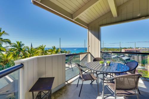 Historic Kailua Village Apartment | Top-Floor Kailua Bay Resort Condo with Ocean Views!