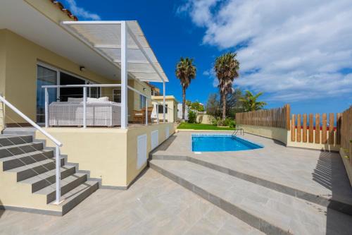 Tabaiba House | Top Luxury Villa to the Ocean