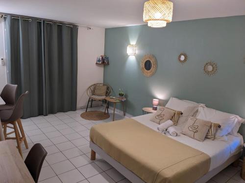 Saint-Denis Apartment | Topaze Pei Bellepierre proximite immediate CHU, INSPE