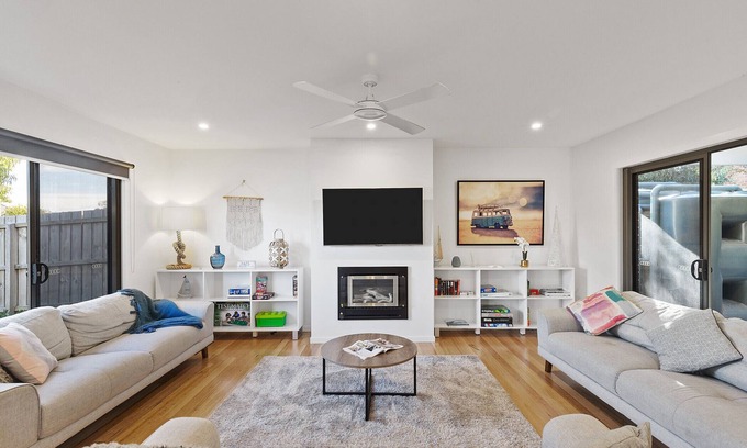Torquay House | TORQUAY Beach + Table Tennis