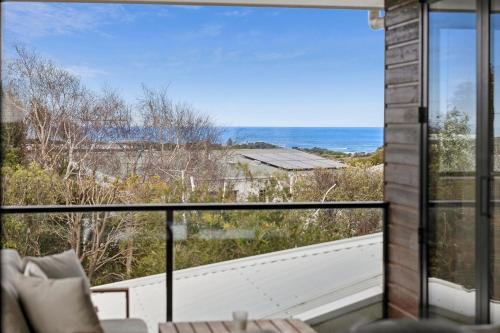 Torquay House | Torquay Point White-Water Retreat