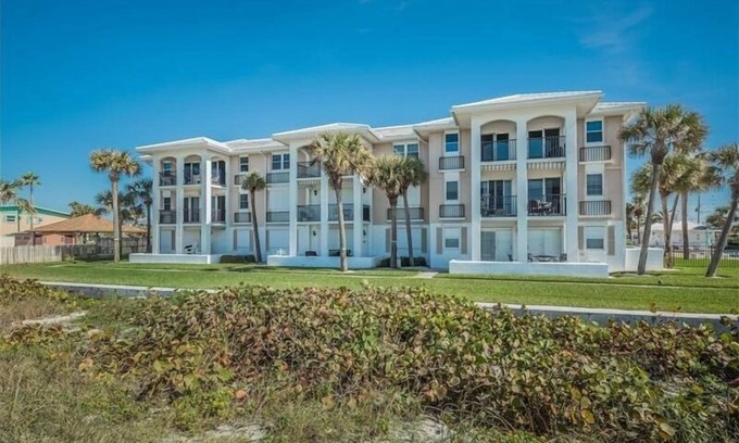 Belleair Beach Condo | Tortuga De Mar-Direct Gulf Front, Top Floor, Corner unit with Breathtaking.