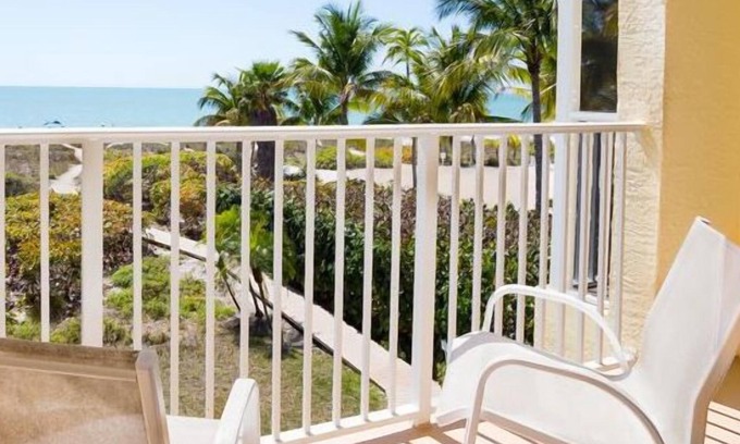 Sanibel Condo | Totally Updated Three Bedroom Gulf Front - Luxury Condo