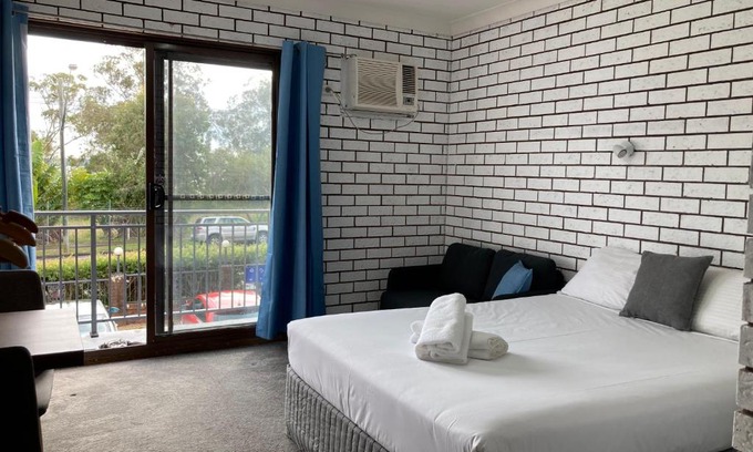 Toukley Hotel | Toukley Motel