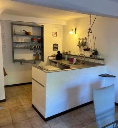 Sisteron Apartment | Tour de Babel