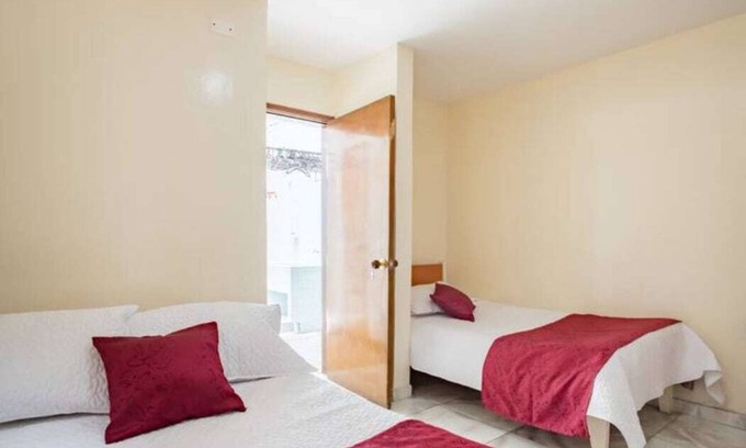 Campin House | TOURISTIC HOUSE 207/3-SU HOGAR LEJOS DE CASA