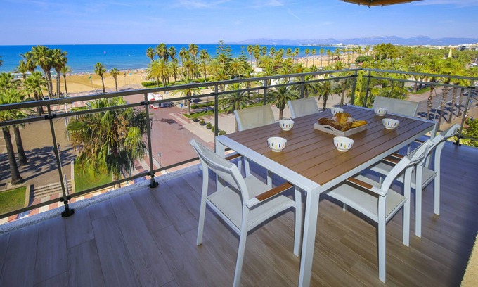 Salou City Centre Apartment | TOUS 3 Apartment - Only Families