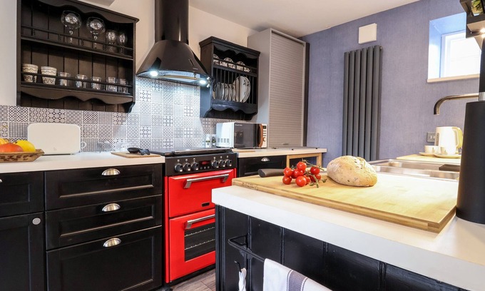 Melton Cottage | TOWER END COTTAGE, pet friendly, with open fire in Melton