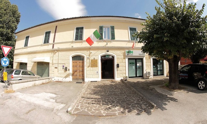 Fabriano House | Town House Suite La Filigrana la Cervara