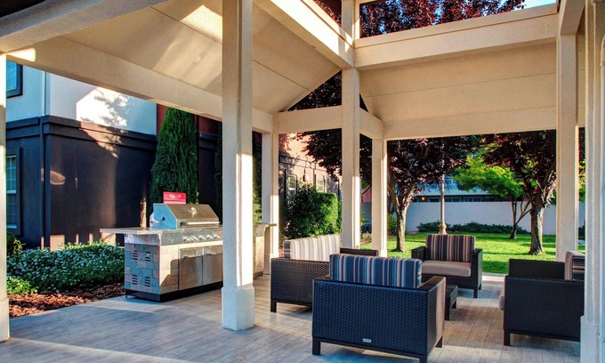 Raisin Hotel | TownePlace Suites by Marriott Fresno