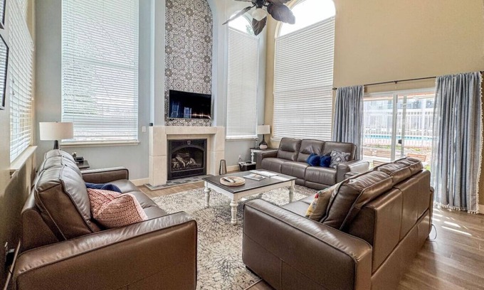 Harbor Village Villa | Townhome 893 # 1-Harbor Village, next to the pool