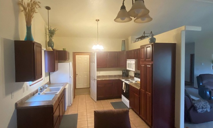 Rapid City House | Townhome in a great location!