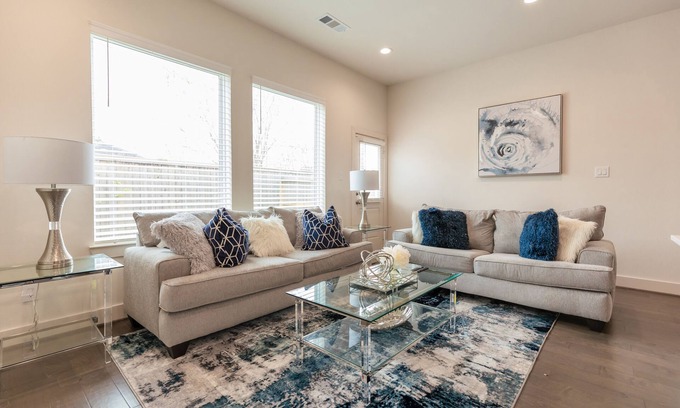 Riverside Terrace House | Townhouse Ideal for Patients & Professionals 10 mins to TMC & NRG