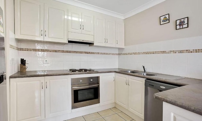 Nelson Bay House | Townhouse on Tomaree Central to cbd