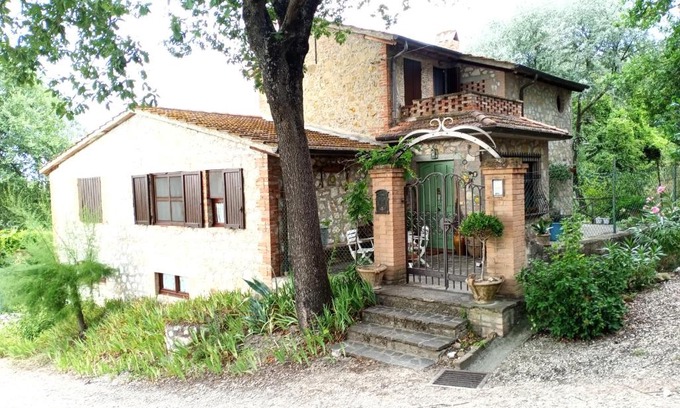 Deruta House | Tra grilli e cicale