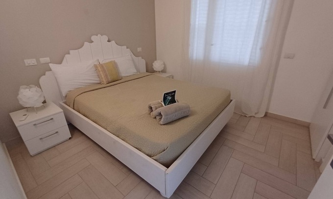 Dominicus Apartment | Tracadero Marina 73 PH, 3 Hab. Sea View