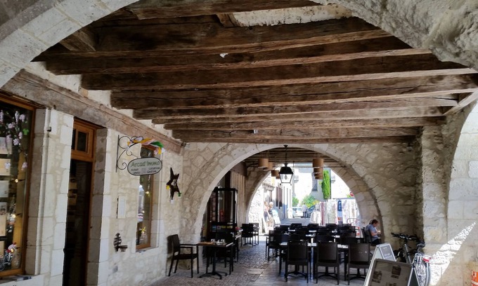 Levignac-de-Guyenne House | Traditional Charm Modern Luxuries Panoramic Views Covered Veranda, Fabulous Pool