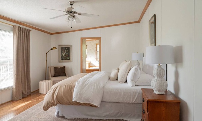 Concord Apartment | Tranquil 4-BDR Escape | 2King Beds + Free Parking*