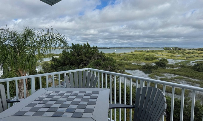 Vilano Beach House | Tranquil 4-bed house overlooking the intracoastal & marsh. 3 min walk to beach