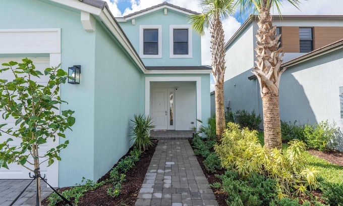 Hunt Club House | Tranquil 5-bedroom house with AC in Westlake