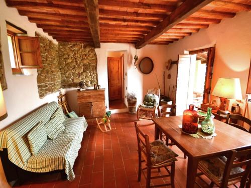 San Quirico House | Tranquil Cottage, San Quirico