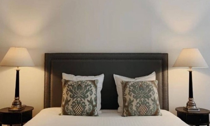 Ghent Bed & Breakfast | Tranquil Cozy Retreat