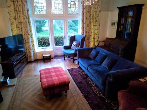 Llandovery Apartment | Tranquil getaway near Brecon Beacons
