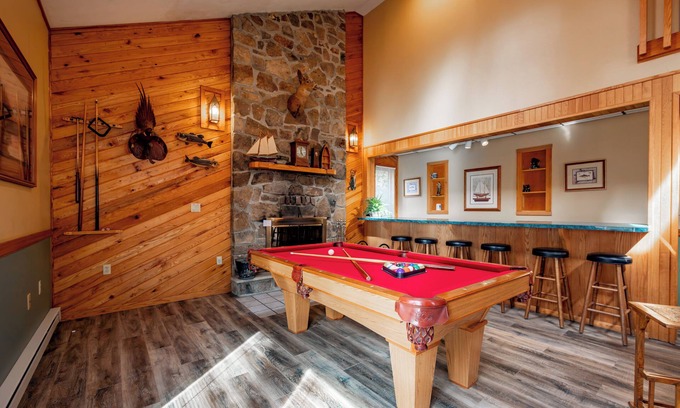 Blakeslee House | Tranquil Lake Retreat w/Hot Tub & Games